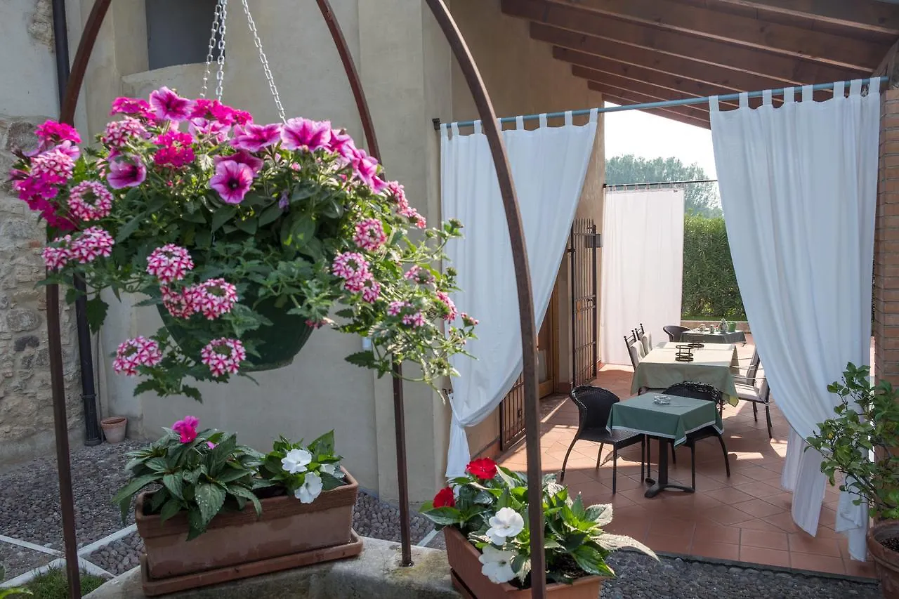 Country house Cascina Girolda Guest House Peschiera del Garda
